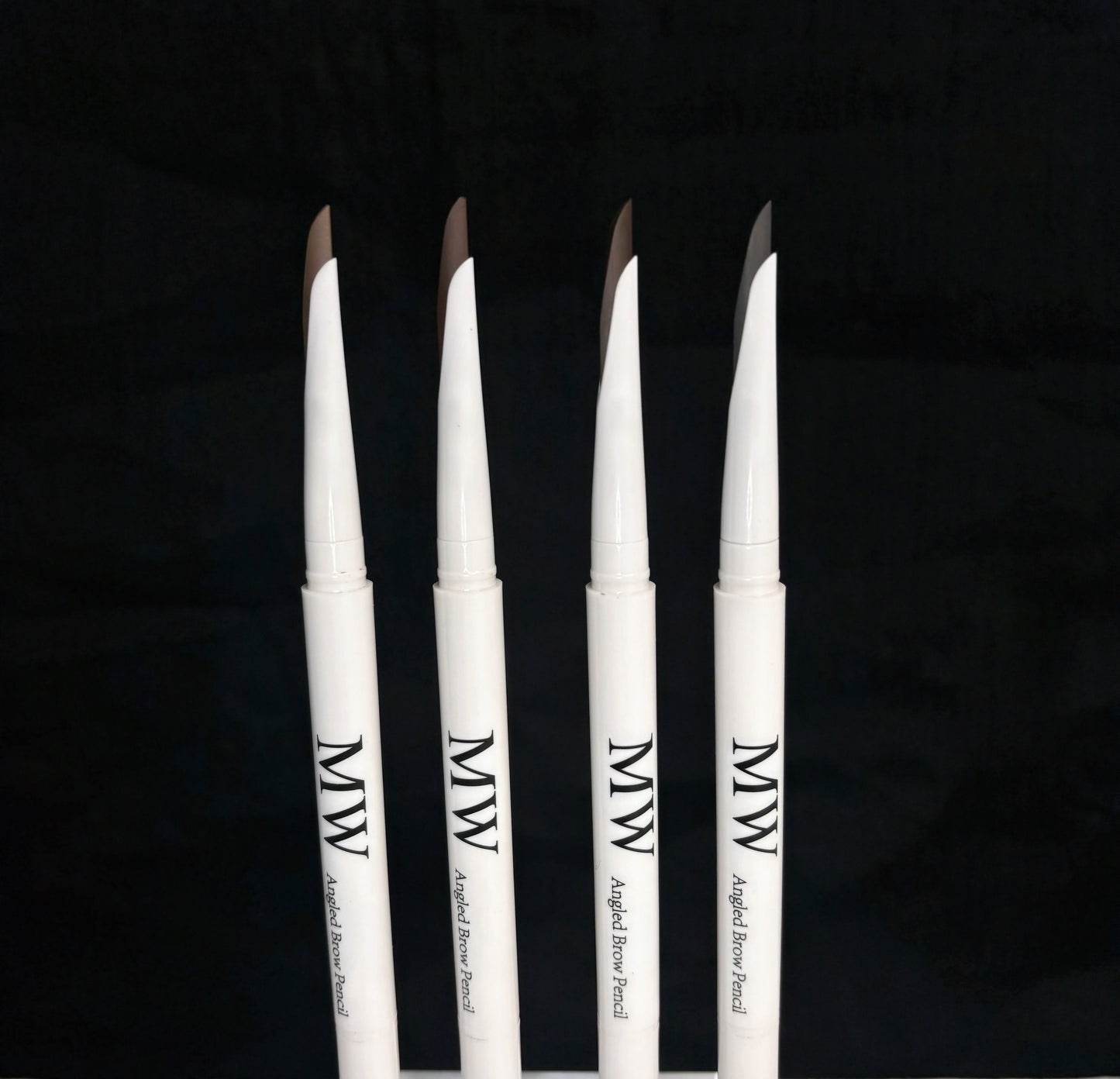 MW Angled Eyebrow Pencil Soft Black
