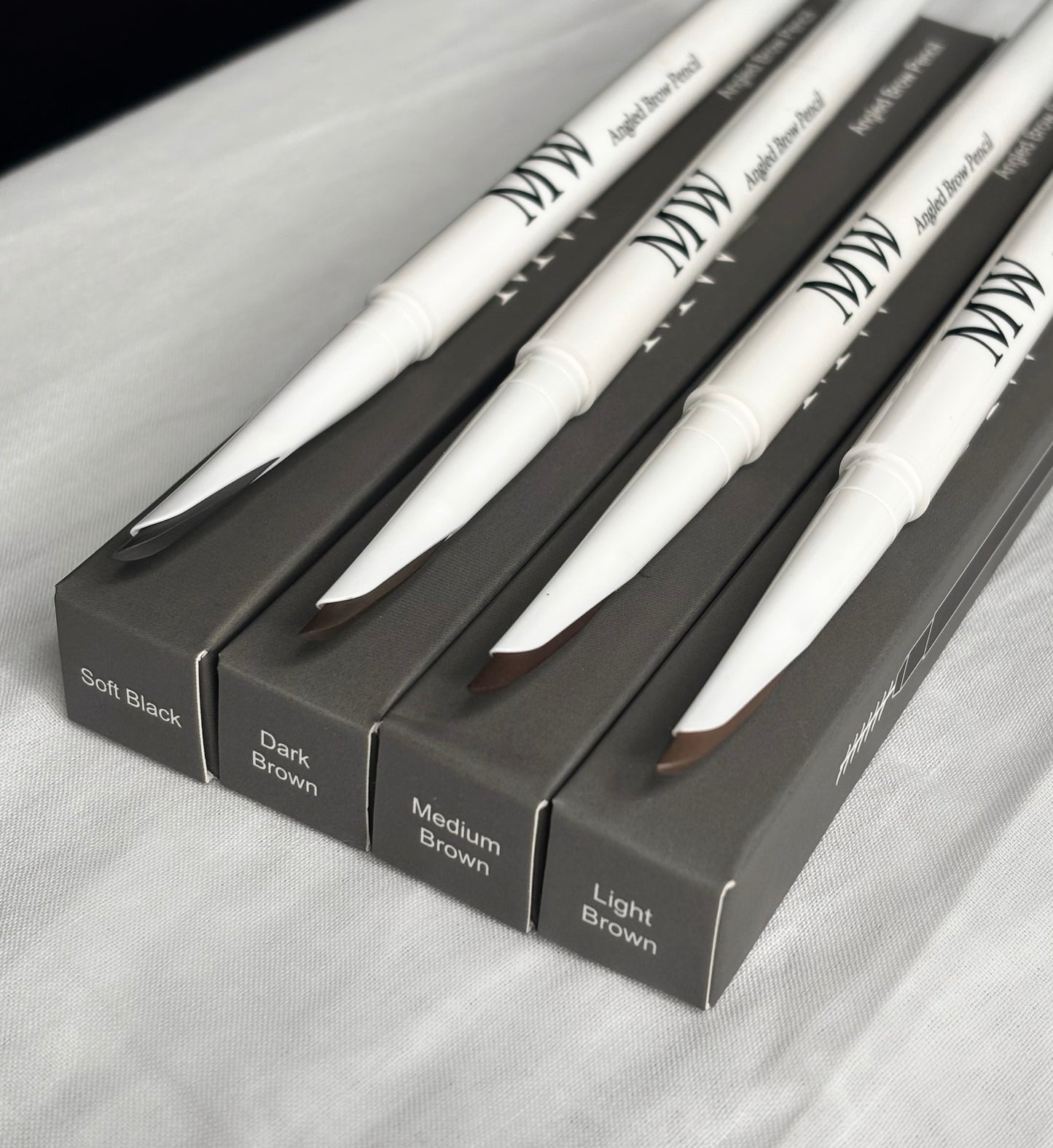 MW Angled Eyebrow Pencil Medium Brown